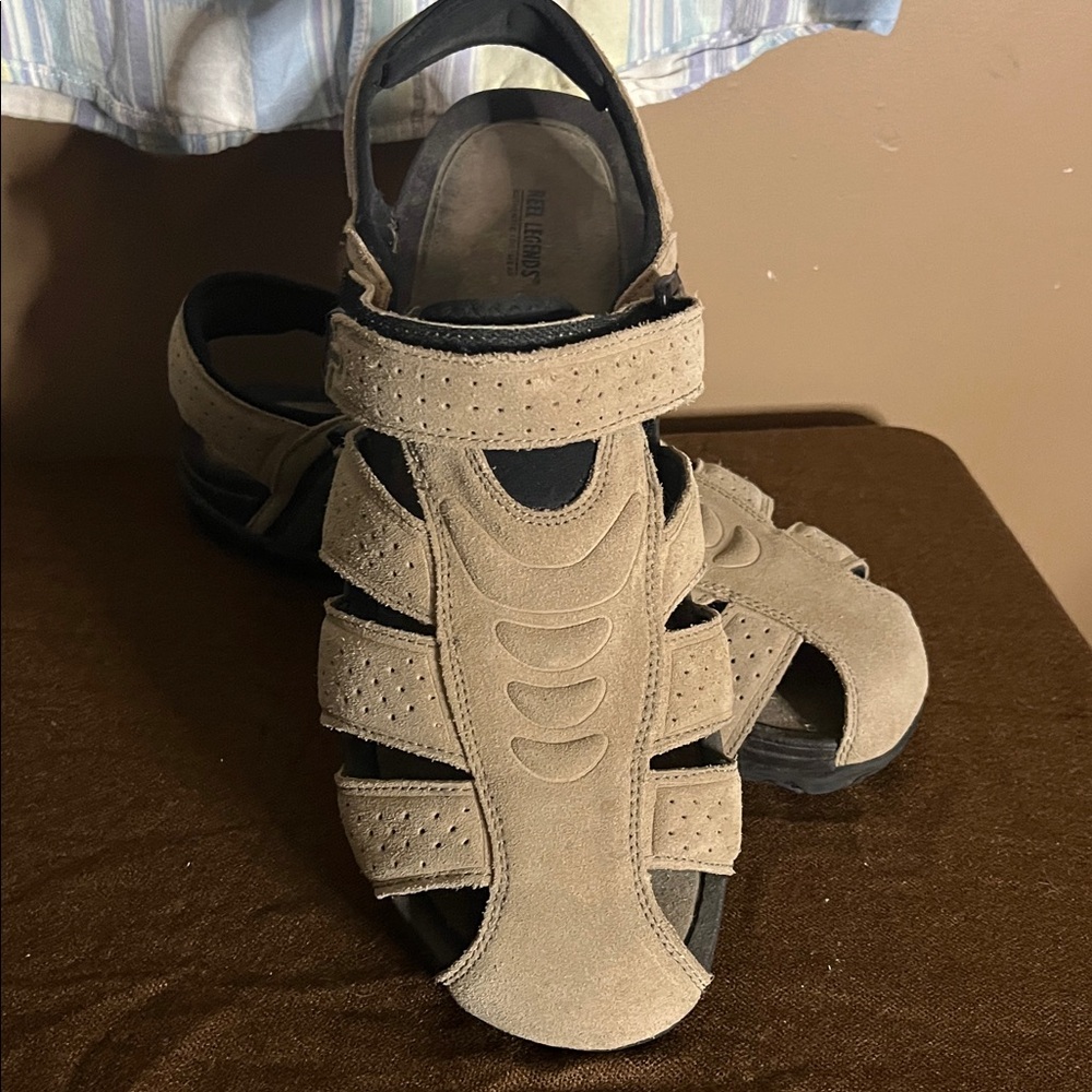 😄Real Legends Leather Sandals Velcro 13